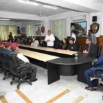 सैनिक कल्याण मंत्री गणेश जोशी ने पुलवामा आतंकी हमले की सातवीं बरसी पर आयोजित कार्यक्रम में शहीद जवानों को दी श्रद्धांजलि